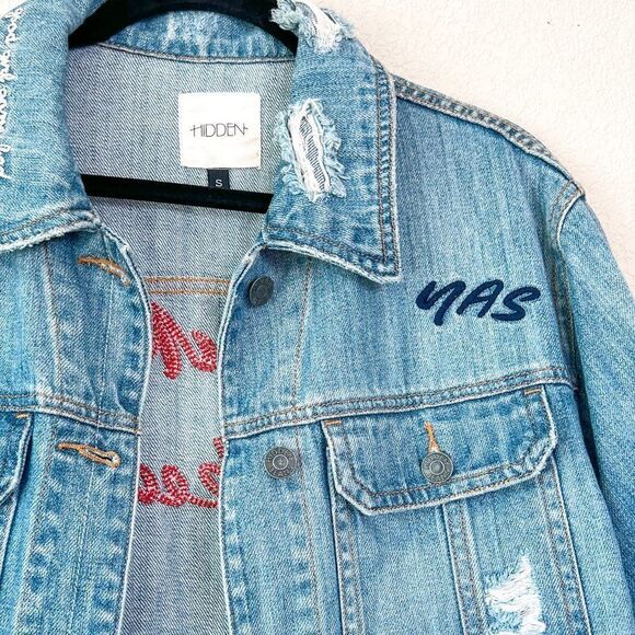 Hidden Jeans Embroidered Distressed Denim Jean Jacket, Size Small - Picture 6 of 6